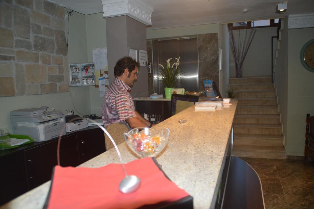 Hotel Hugo Altınoluk Kültér fotó