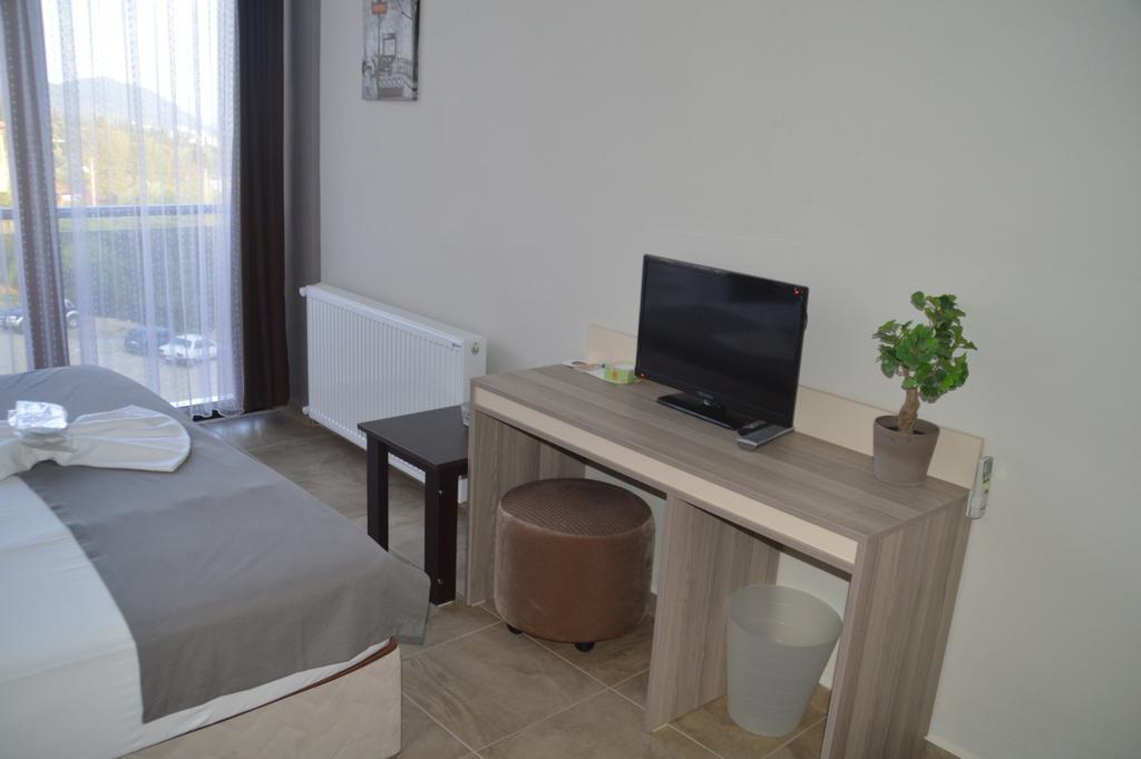 Hotel Hugo Altınoluk Kültér fotó